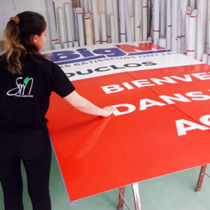 Panneau signalétique